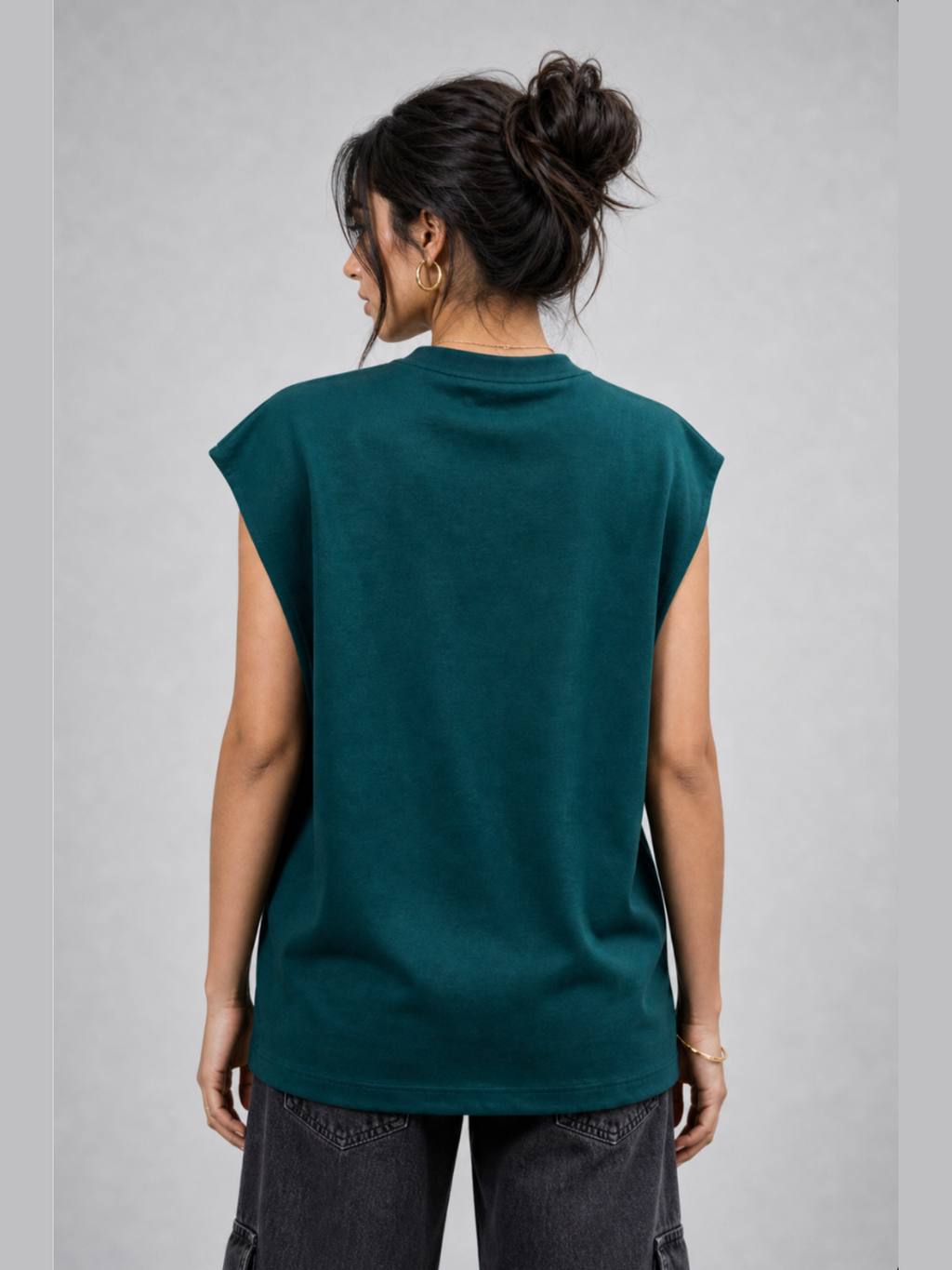 The Dark Teal Tank - NAIVE