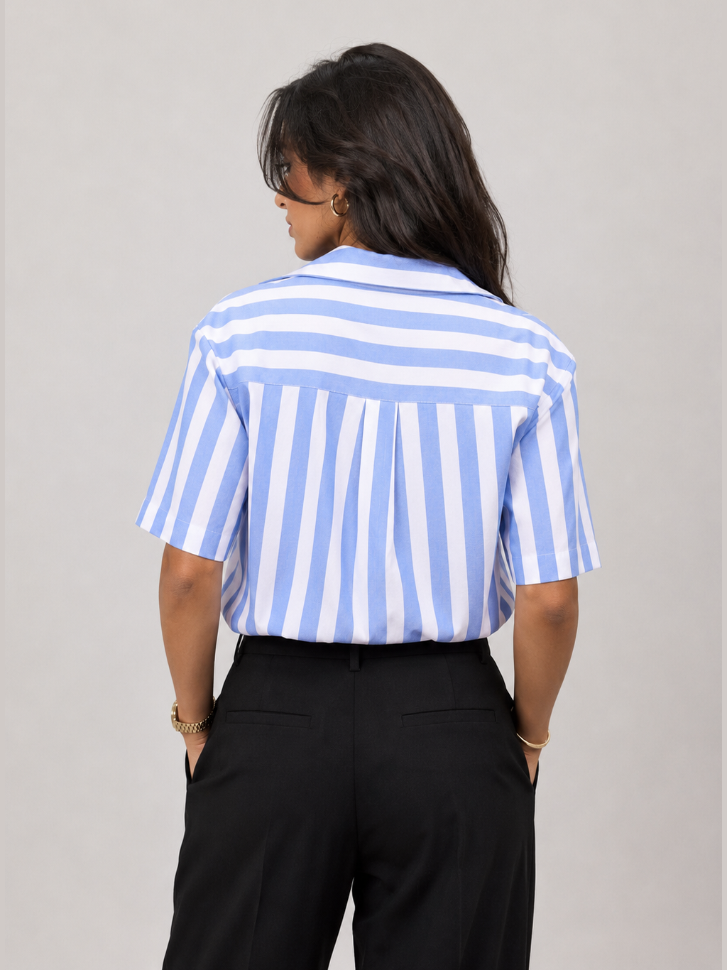 Two Pockets Blue Striped Shirt - NAIVE