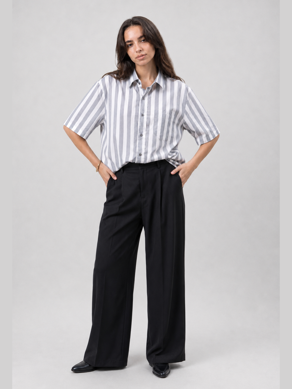 Two Pockets Gray Striped Shirt - NAIVE